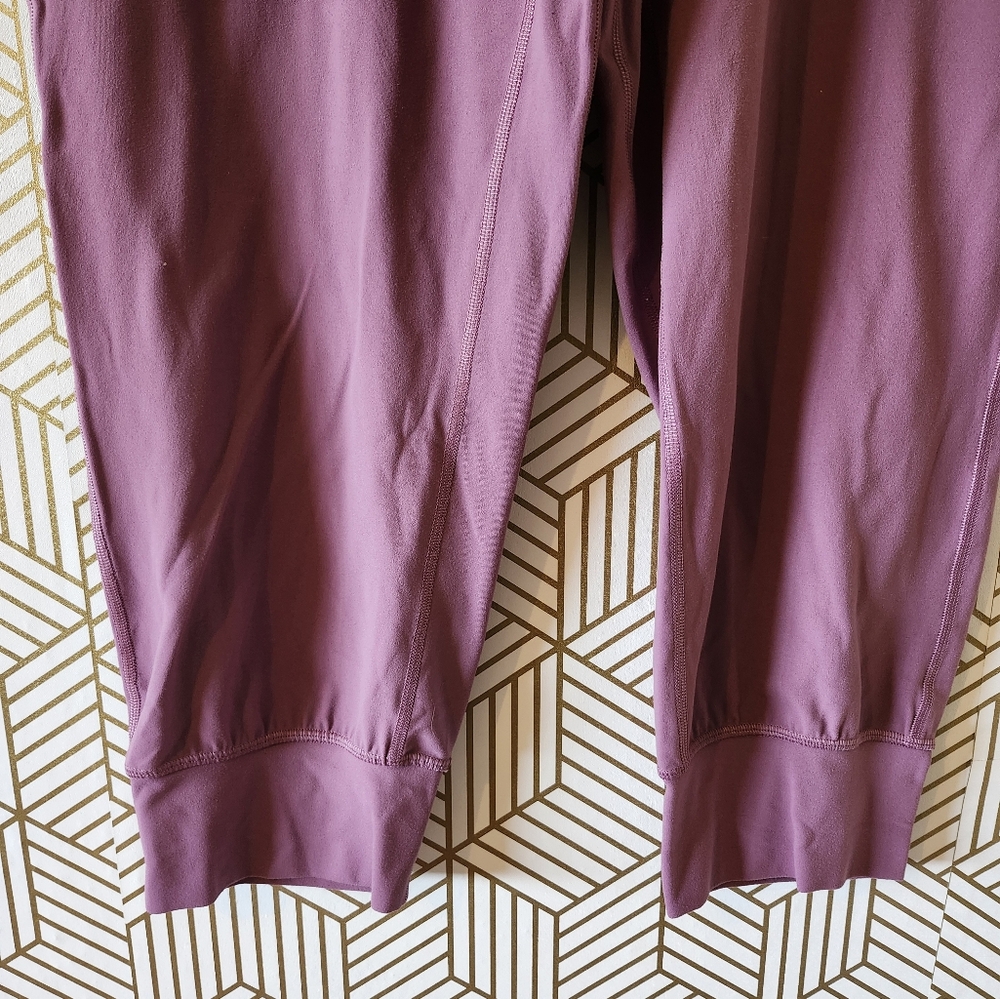 Lululemon Bundle - Picture 14 of 16